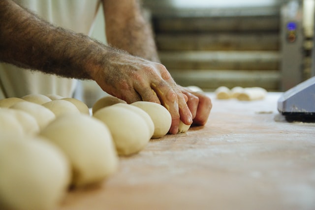 How to make dough balls for carp fishing